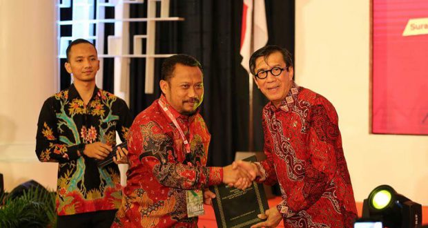 Kampar Terima Penghargaan Peduli HAM