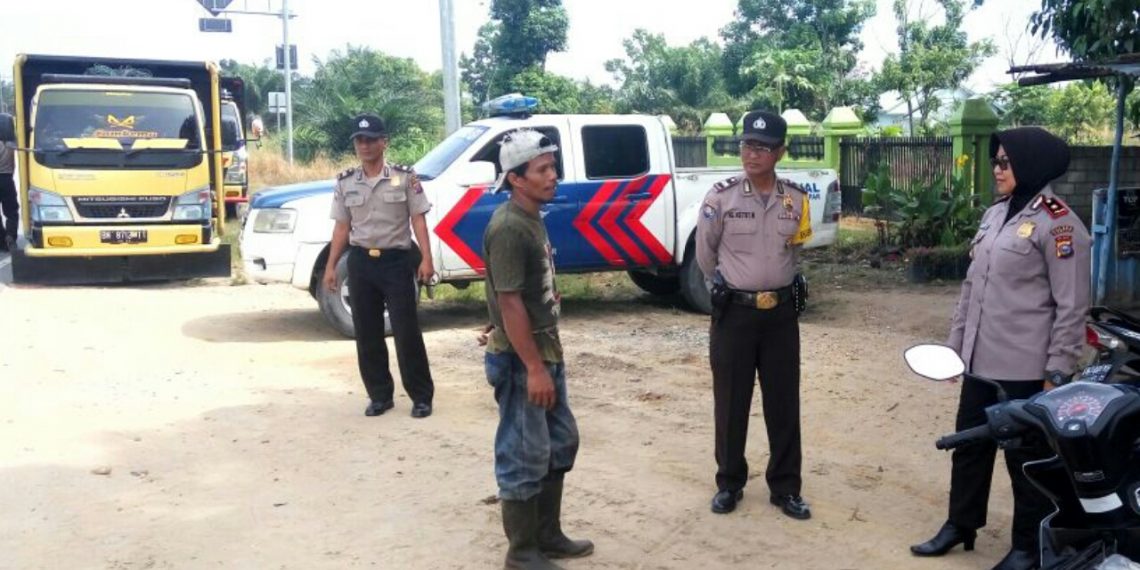 Ciptakan Kamtibmas yang Kondusif dan Cegah Pelaku Kejahatan, Kapolsek Siak Hulu Pimpin Razia