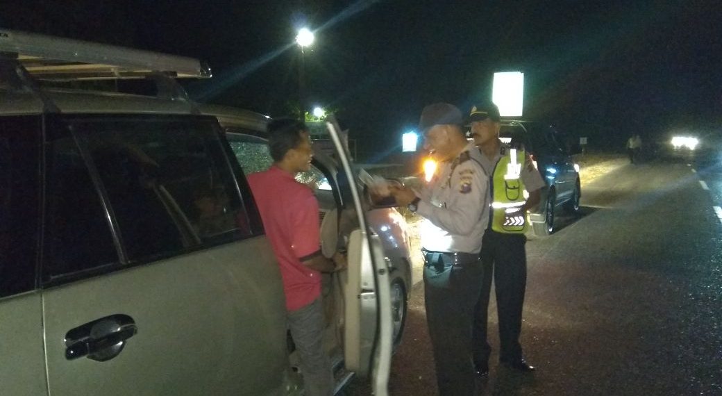 Kapolsek Perhentian Raja Pimpin Razia Cipkon Saat Malam Minggu