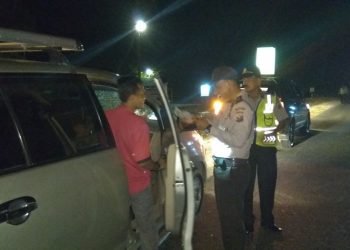 Kapolsek Perhentian Raja Pimpin Razia Cipkon Saat Malam Minggu
