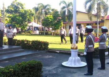 Upacara Hari Ibu ke-89 di Polres Kampar, Seluruh Pelaksananya Anggota Polwan