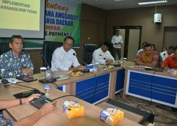 2018 Pemkab Implementasikan Transaksi Non Tunai 