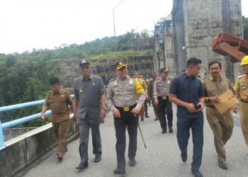 Bupati bersama Kapolres Tinjau PLTA Koto Panjang Terkait Rencana Pembukaan Spillway Gate