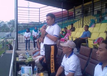 Kapolres Kampar Buka Turnamen Sepakbola Pra Kualifikasi AQUA DNC 2018 di Stadion T. Tambusai Bangkinang