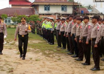 Kapolres Kampar Pimpin Apel Gelar Pasukan Ops Mantap Praja Muara Takus 2018 di Lapangan Pelajar Bangkinang