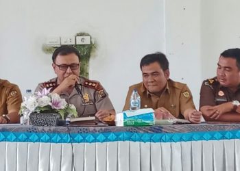 Kapolres Kampar jadi Narasumber pada Seminar Pengelolaan dan Pengawasan Dana Desa di Kec. Tambang