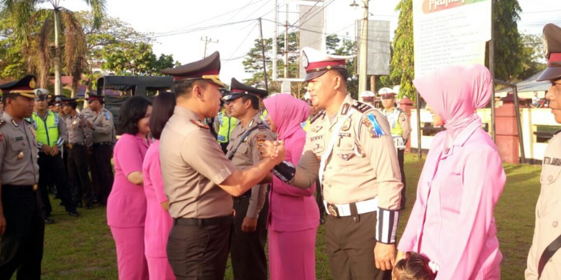 Kapolres Kampar Pimpin Upacara Korps Rapor Kenaikan Pangkat Anggotanya