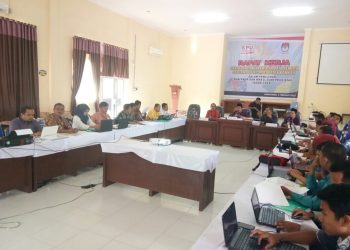 KPU Gelar Raker Evaluasi Data Pemilih Dengan PPK Sekabupaten Kampar