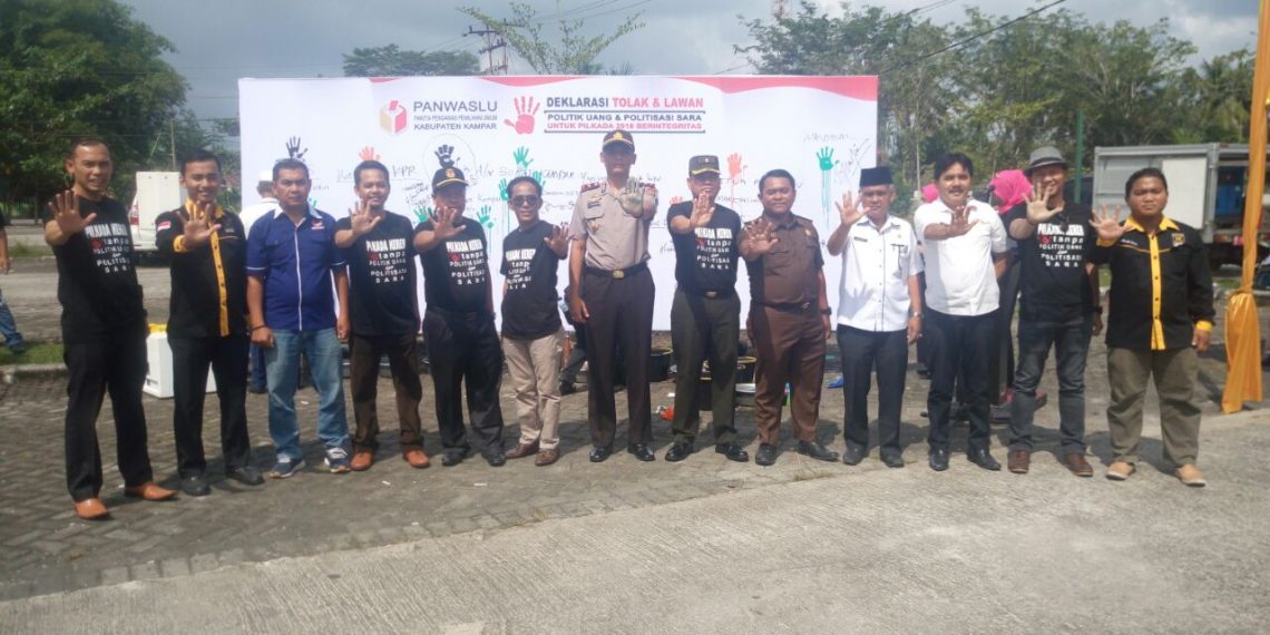Deklarasi Tolak Politik Uang dan Politisasi Sara di Taman Kota Bangkinang