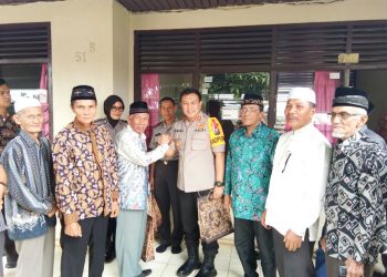 Kapolres Kampar Silaturahmi dengan Tokoh Adat di Sekretariat Lembaga Adat Kab. Kampar