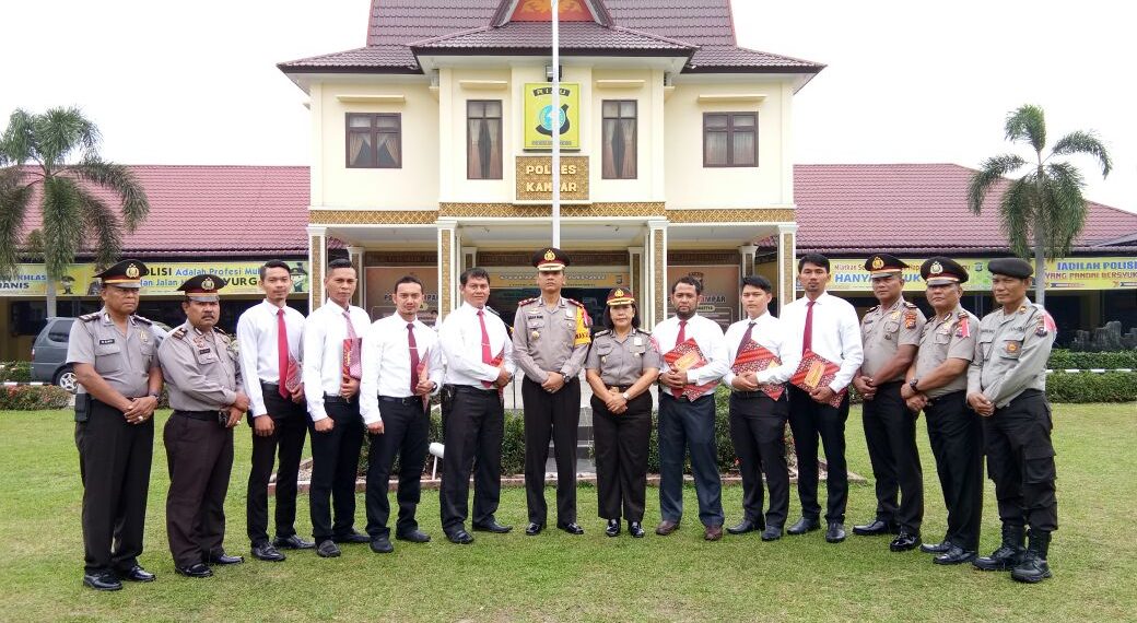 Ungkap 26 Kasus selama Januari, Kapolres Kampar Berikan Reward kepada 7 Personel Satresnarkoba