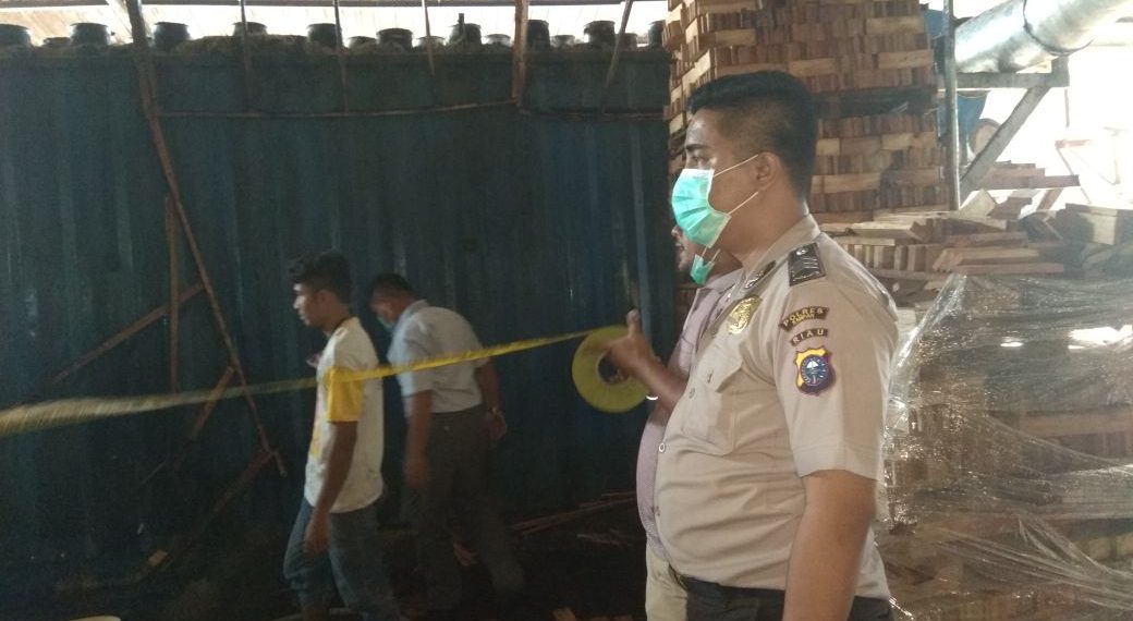 Polisi Masih Selidiki Penyebab Kebakaran di PT. Rubber Wood Industries Indo Siak Hulu