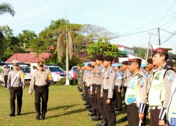 Kapolres Kampar Bacakan Amanat Kakorlantas Polri Saat Pimpin Apel Gelar Pasukan Ops Patuh Muara Takus 2018
