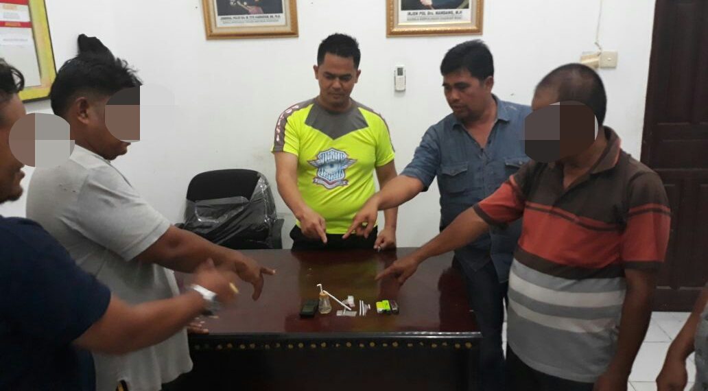 Polsek Tambang Ciduk 3 Pria Saat Transaksi Narkoba di Desa Tanjung Bungo Kec. Kampa
