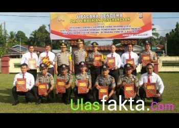 Polres Kampar Berikan Reward kepada Polisi Teladan dan 12 Personel yang Berprestasi