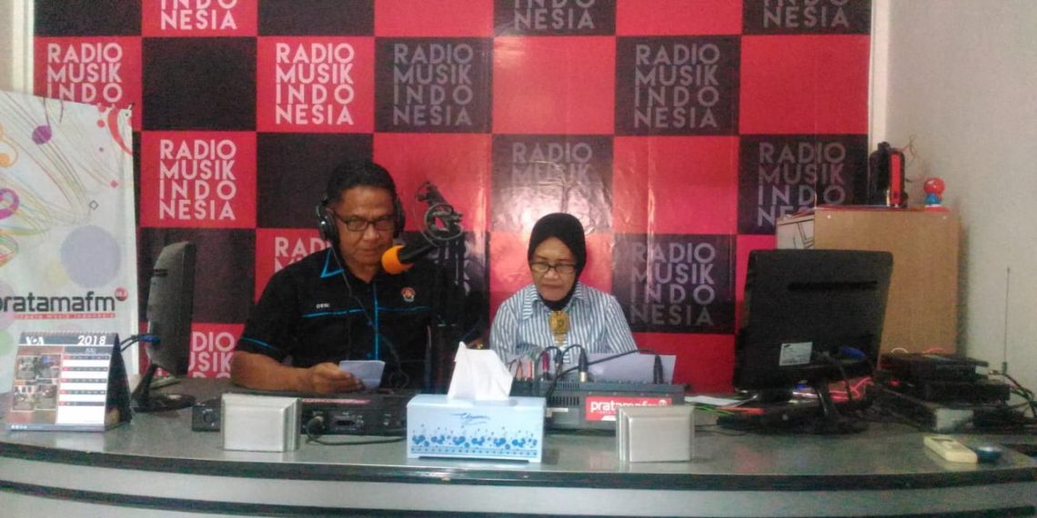 Jelang Idul Fitri, Kasubbag Humas Polres Kampar Sampaikan Pesan Kamtibmas Melalui Radio