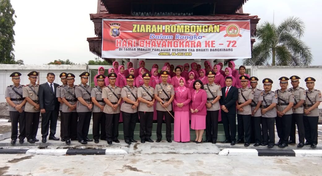 Kapolres Kampar Pimpin Ziarah Rombongan di TMP dalam rangka Hari Bhayangkara ke-72