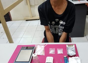 Seorang Pengedar Shabu diringkus Satresnarkoba Polres Kampar di Desa Padang Luas Tambang