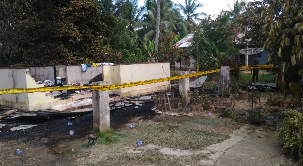 Rumah Semi Permanen milik Ibu Siti Aminah di Amuk Sijagoh Merah