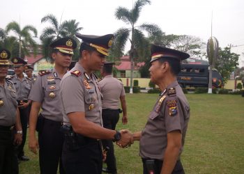 Personil Polres Kampar Mendapat Kenaikkan Pangkat Luar Biasa
