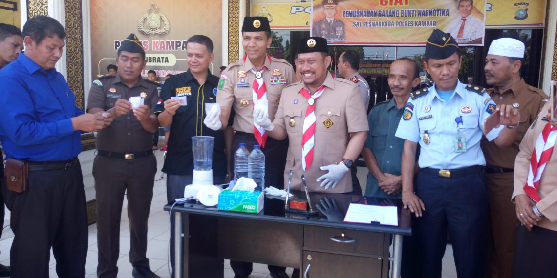 Kapolres Kampar Beserta Forkopimda Gelar Pemusnahan Barang Bukti Narkoba