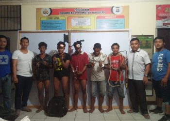 5 Pria Kompak Curi Besi Tower PT PLN 