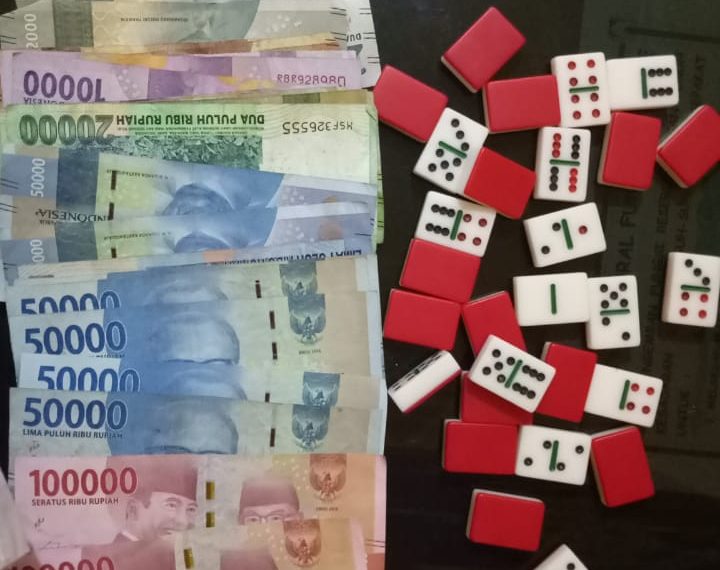 Tiga Pelaku Judi Batu Domino di Grebek Polsek Bangkinang Kota Kampar