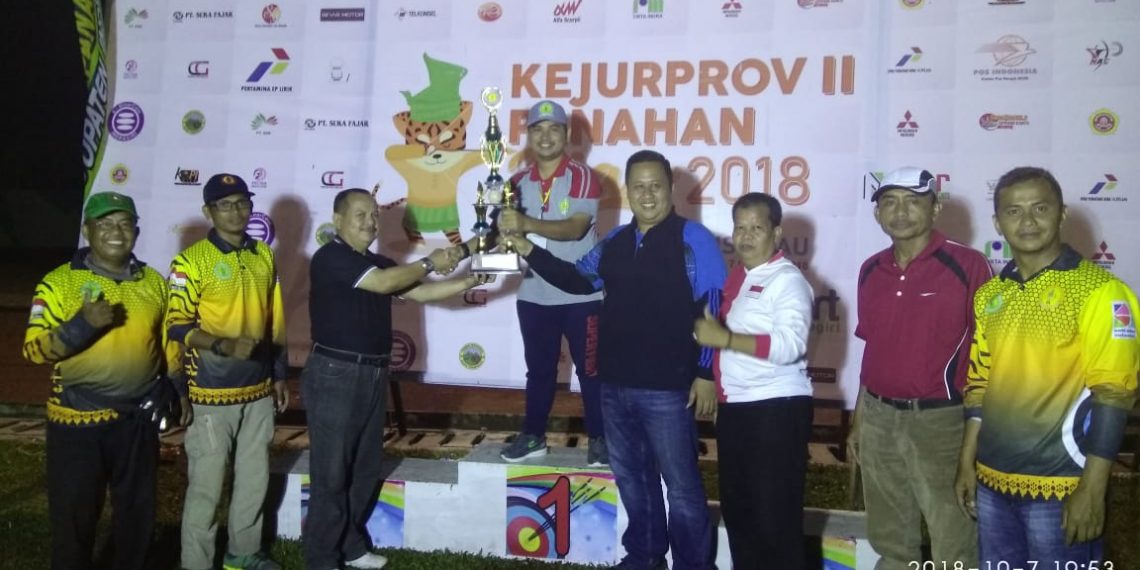 Kampar menjadi Juara Umum Kejurda II Panahan Riau 2018 di INHU