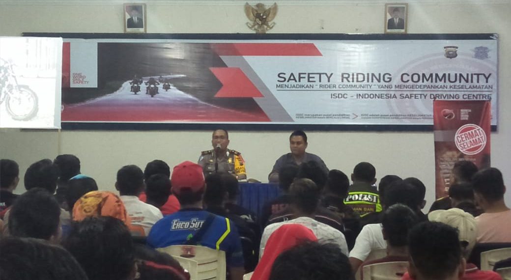 Satlantas Kampar Sosialisasikan Pemilu Damai dan Gelar Safety Riding Bagi Komunitas Motor