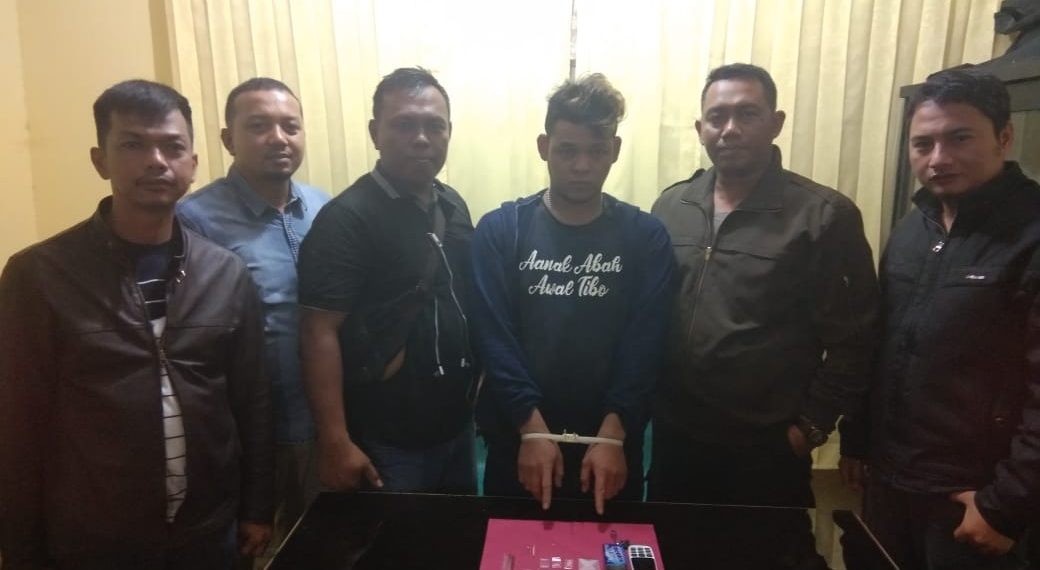 Kapolsek Bangkinang Barat Pimpin Penangkapan Pelaku Narkoba