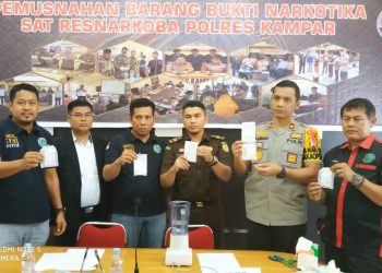 Sekitar 100 Gram Barang Bukti Narkotika Jenis Shabu Dimusnahkan Polres Kampar