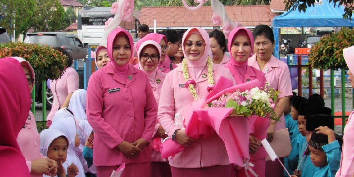 Ketua Bhayangkari Daerah Riau Terkesan Atas Kunjungan Kerjanya di Kampar