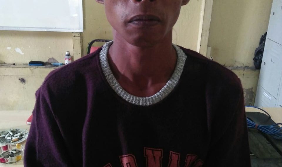 Larikan Motor Temannya, Pelaku Akhirnya Ditemukan Warga dan Diserahkan ke Polsek Kampar