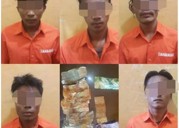 11 Pria Diamankan Polisi Saat Bermain Judi Di Barak PT. MAS Desa Danau Lancang