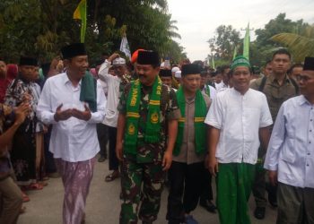 Panglima TNI dan Kapolri Silaturahmi ke Ponpes Nurul Iman Desa Sumber Makmur Kec. Tapung