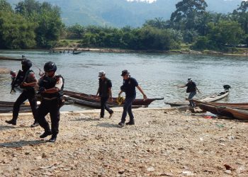 Patroli Gabungan Ditkrimsus Polda Riau Bersama Brimob dan Polres Kampar Cegah Pembalakan Liar
