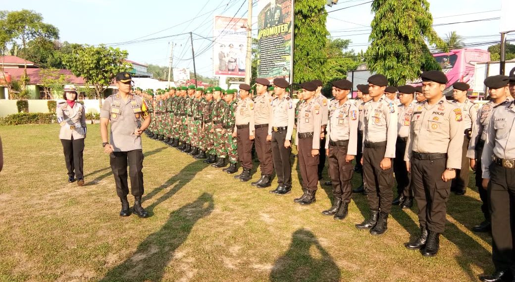 Kapolres Kampar Pimpin Apel Gelar Pasukan Operasi Keselamatan Muara Takus 2019