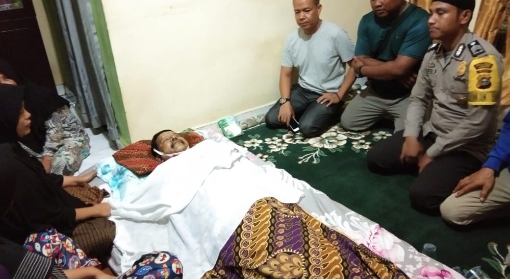Diduga Serangan Jantung, Buruh Bongkar Muat Gudang Indomarco Siak Hulu Tewas Saat Bekerja