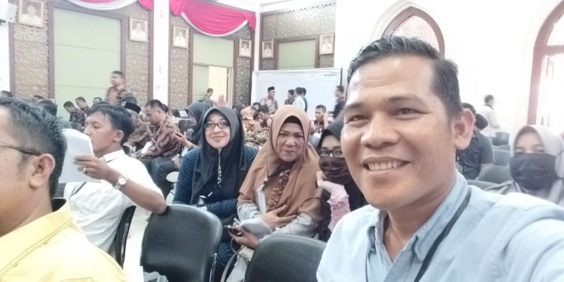 Ketua PWI Kampar : Pleno di KPUD Kabupaten Kampar Berjalan Lancar, Jurdil, Transparan dan Demokratis