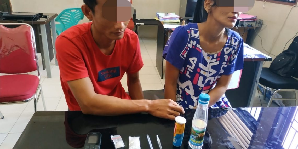 Diduga Sebagai Bandar Shabu, Seorang Wanita bersama Teman Prianya Ditangkap Polres Kampar