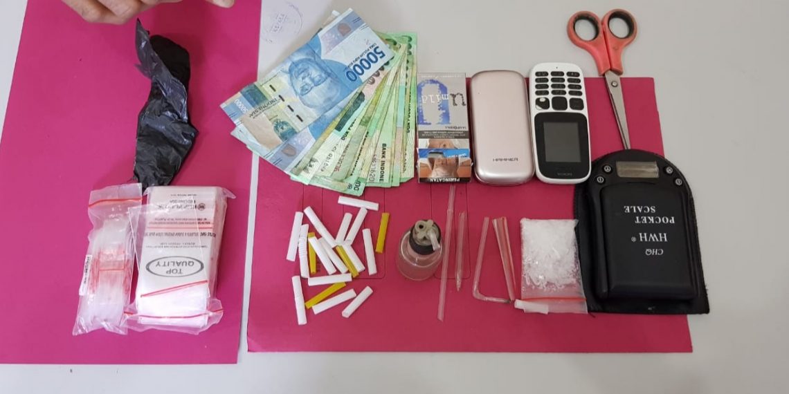 Resnarkoba Polres Kampar Tangkap Bandar Shabu Asal Kampung Terendam Tambang
