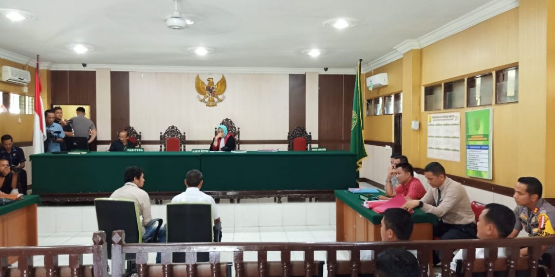 Tim Kuasa Hukum Pemohon sdr. Dabson Telat, Sidang Pra Peradilan di PN Bangkinang Molor 1 Jam