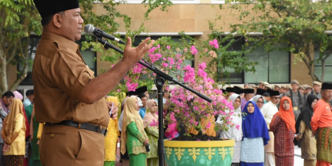 Plh Bupati Kampar Himbau, Tiap Satker Minimal Sumbang Satu Ekor Hewan Kurban