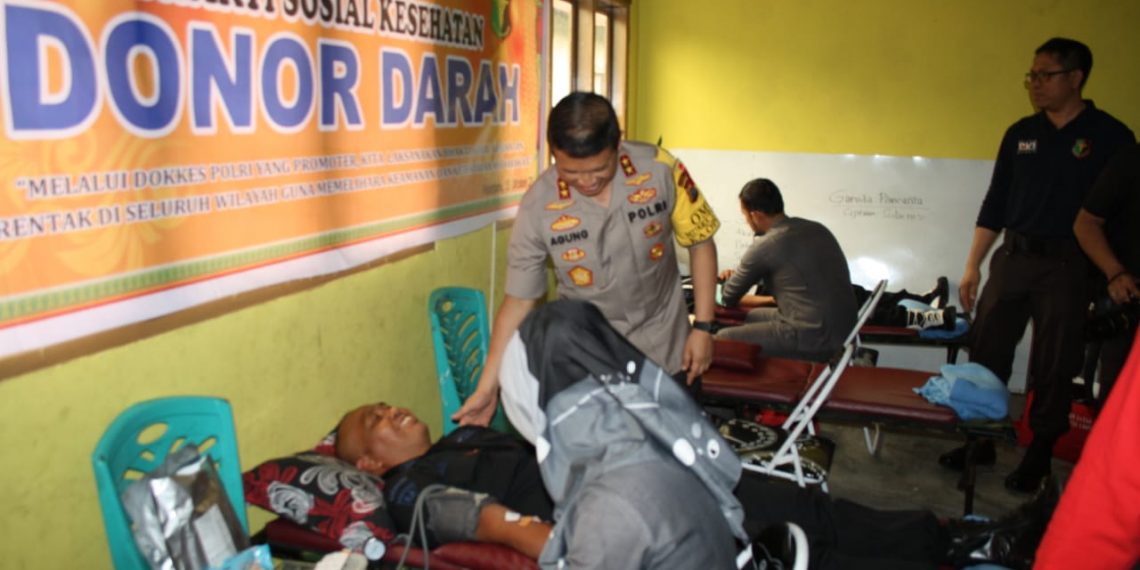 Ribuan Masyarakat Kab. Kampar Ikuti Bakti Sosial Kesehatan yang Diadakan Polri