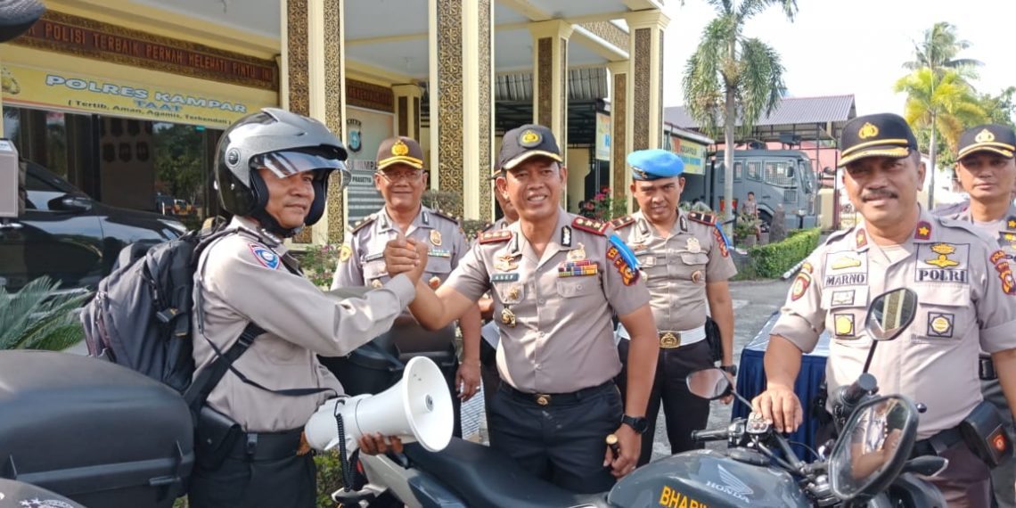 Kapolres Kampar Distribusikan 7 Sepeda Motor Dinas untuk Bhabinkamtibmas