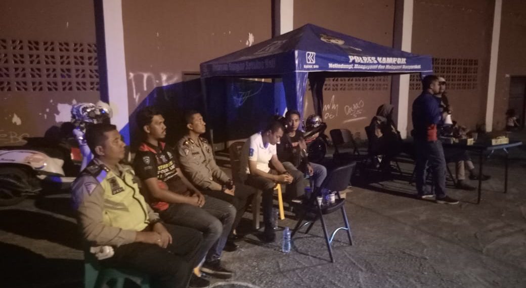 Bina Momunitas Motor : Kapolres Kampar dan Kasat Lantas Gelar Safety Riding di Malam Minggu