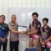 Ketua Tim Stuntride Police Line 2000 Serahkan Sertifikat Apresiasi Kepada Kapolres Kampar