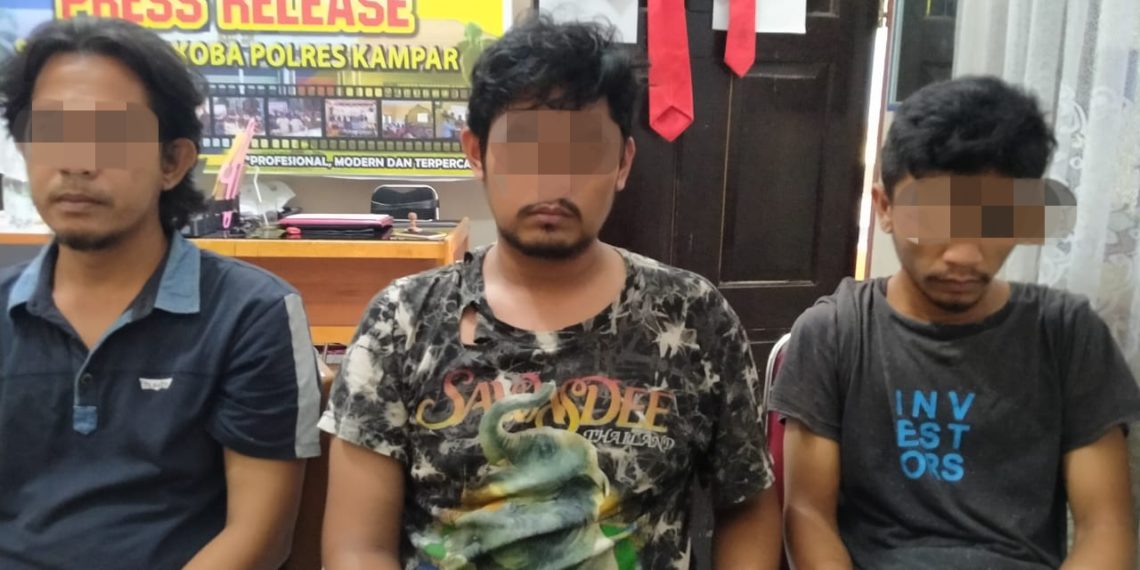 Akan Bertransaksi Shabu di Desa Rimbo Panjang, 3 Warga Pekanbaru Ditangkap Anggota Polres Kampar