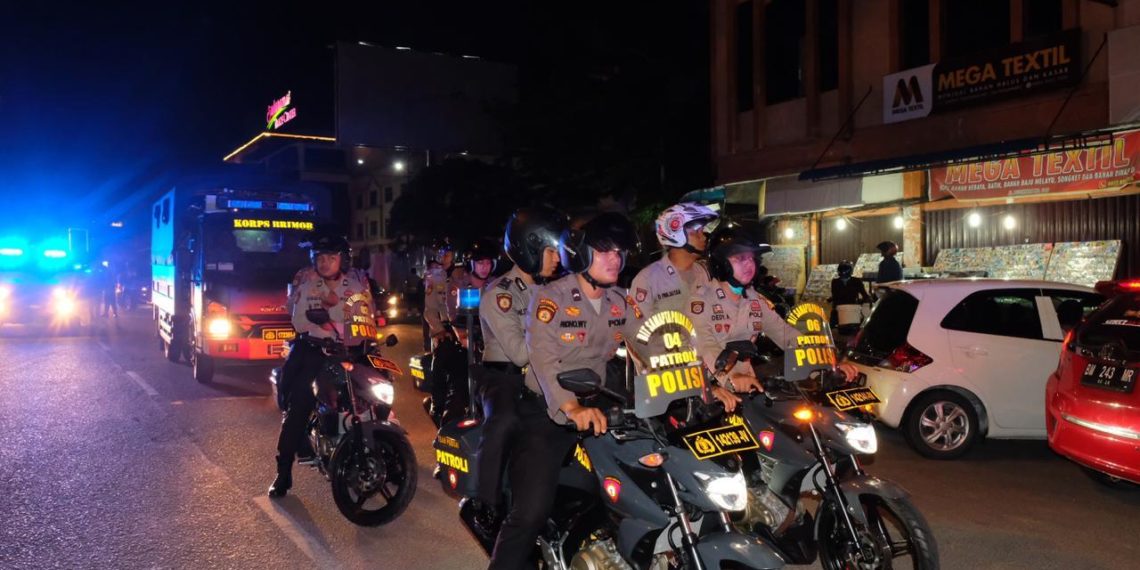 Polda Riau Gelar Patroli Skala Besar Cegah Penyebaran Covid-19
