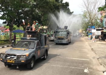Antisipasi Penyebaran Covid-19, Polres Kampar, Kodim dan Pemkab Semprotkan Desinfektan Secara Serentak